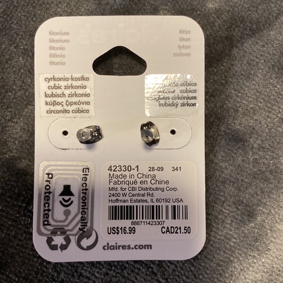 Claires cubic zirconia titanium black stud earrings $21.50 CAD retail - Picture 2 of 2